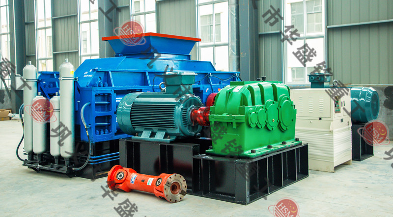 鵝卵石大型液壓對輥破碎機